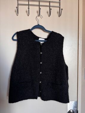 H&M Black Fuzzy Button-Up Vest